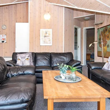 Vakantiehuis Holiday Lxxxii Oksbøl